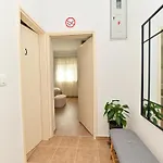 Lejlighed Simun *