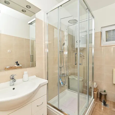 Apartment Simun *